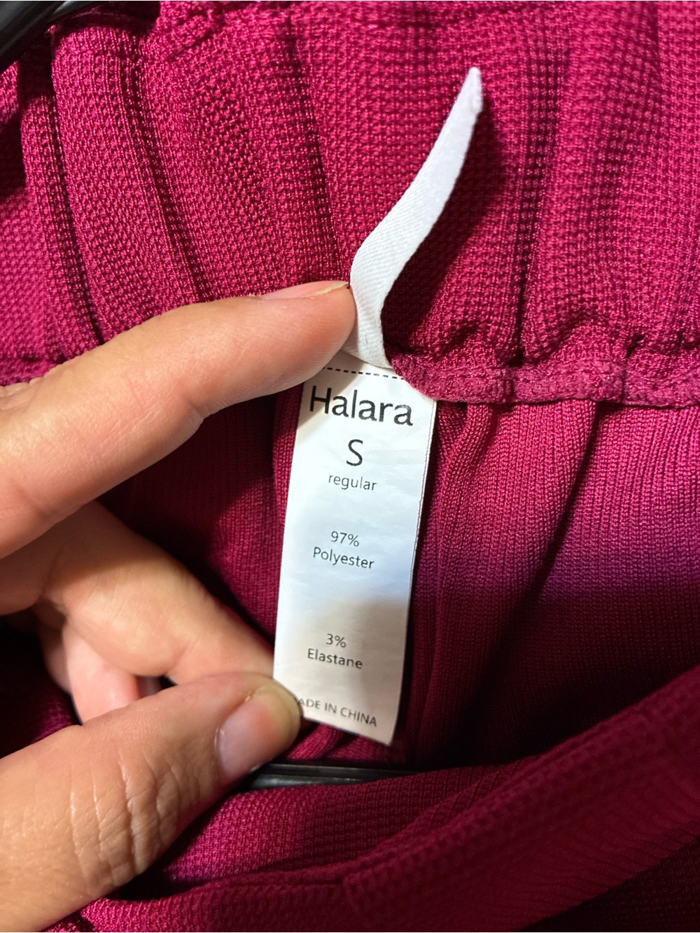 HALARA Wide-Leg High-Waist Pants in Deep Berry - Picture 5 of 5